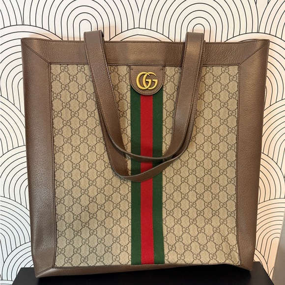 Gucci Handbags - Gucci Ophidia large tote
